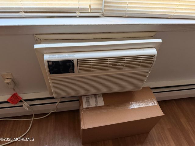 76 Manchester Court B, Freehold, NJ 07728