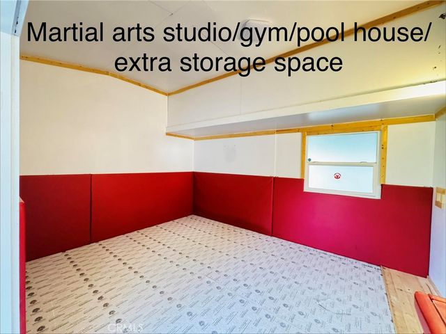 16737 Pineridge, Granada Hills, CA 91344