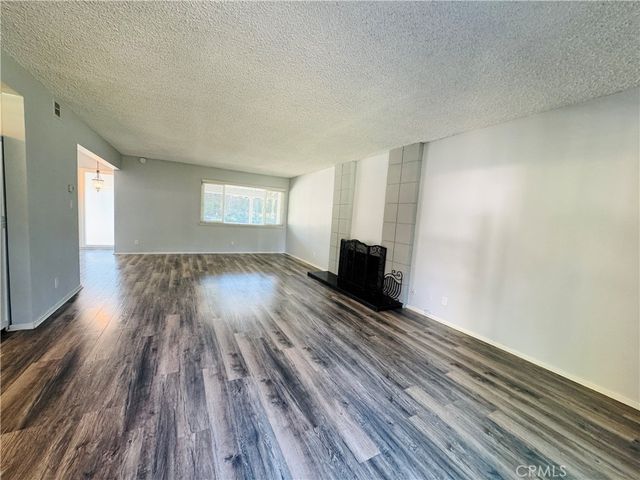 16737 Pineridge, Granada Hills, CA 91344