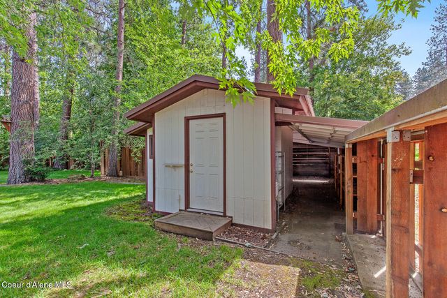 221 S RIDGEWOOD DR, Post Falls, ID 83854