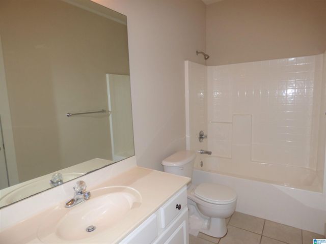 230 CHESSER LOOP ROAD, Chelsea, AL 35043