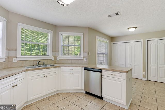 312 Eagle Way, Stockbridge, GA 30281