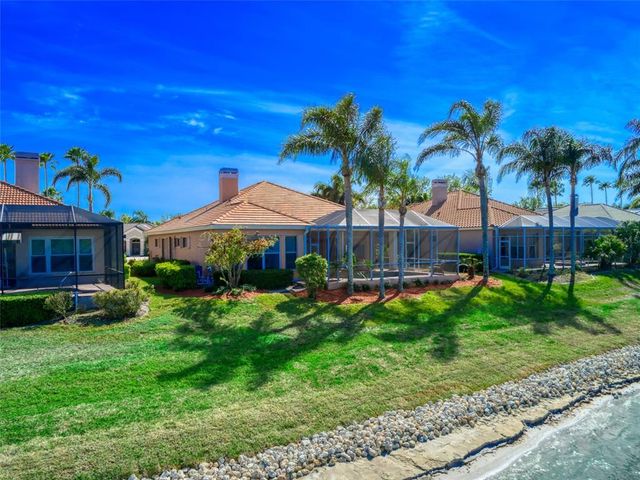 6605 WATERS EDGE WAY, Lakewood Ranch, FL 34202