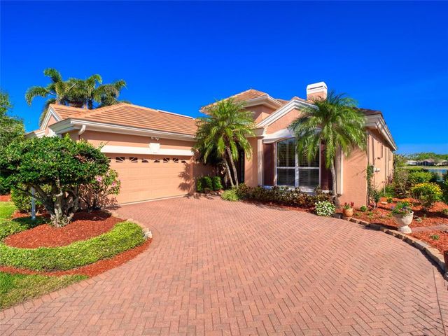 6605 WATERS EDGE WAY, Lakewood Ranch, FL 34202