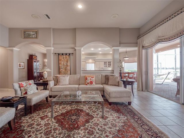 6605 WATERS EDGE WAY, Lakewood Ranch, FL 34202