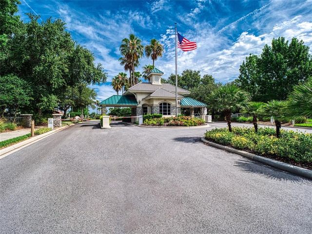 6605 WATERS EDGE WAY, Lakewood Ranch, FL 34202