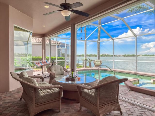 6605 WATERS EDGE WAY, Lakewood Ranch, FL 34202