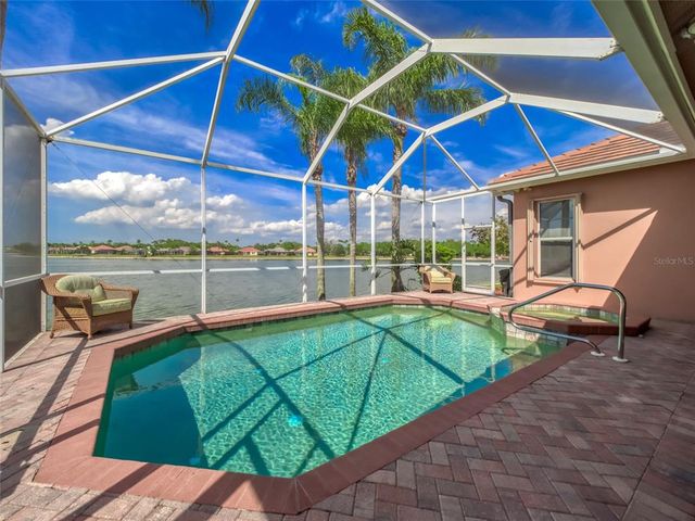 6605 WATERS EDGE WAY, Lakewood Ranch, FL 34202