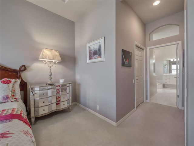 6605 WATERS EDGE WAY, Lakewood Ranch, FL 34202