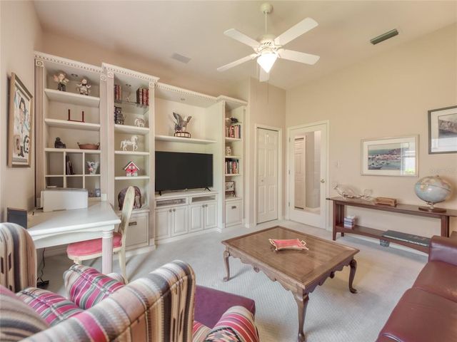 6605 WATERS EDGE WAY, Lakewood Ranch, FL 34202