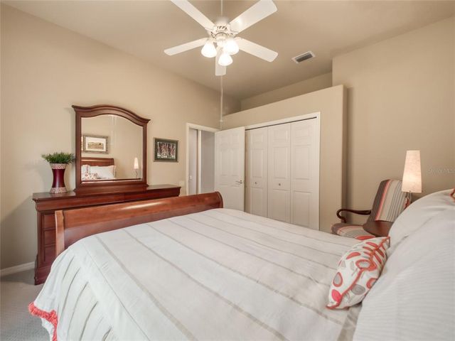 6605 WATERS EDGE WAY, Lakewood Ranch, FL 34202