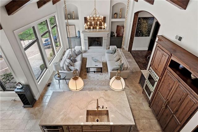 11110 W 146th Terrace, Overland Park, KS 66221