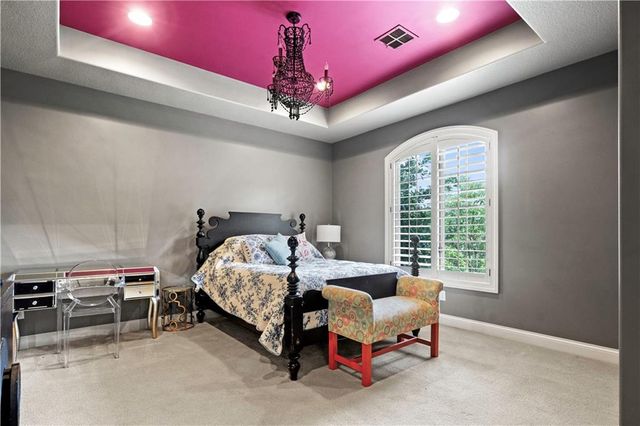 11110 W 146th Terrace, Overland Park, KS 66221