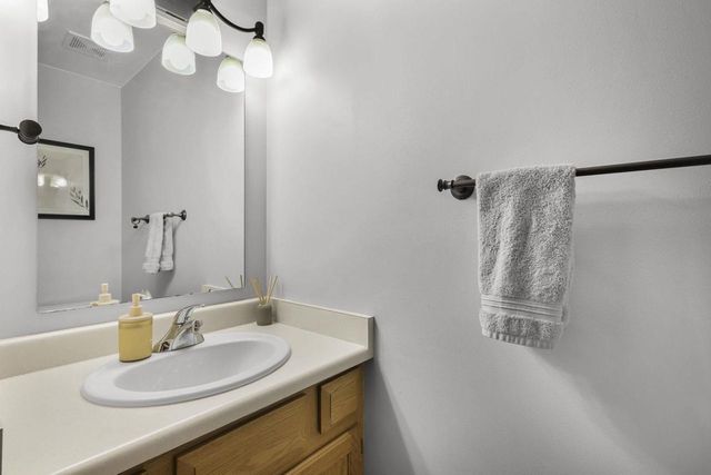 928 Vista Ridge Drive, Mount Horeb, WI 53572