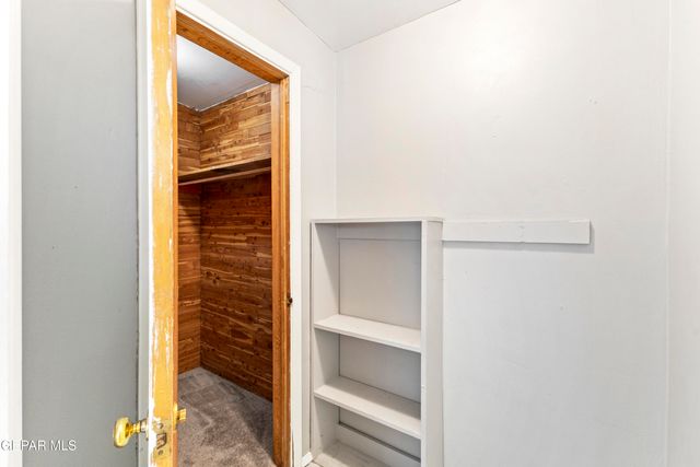 1015 N Clark Drive, El Paso, TX 79905