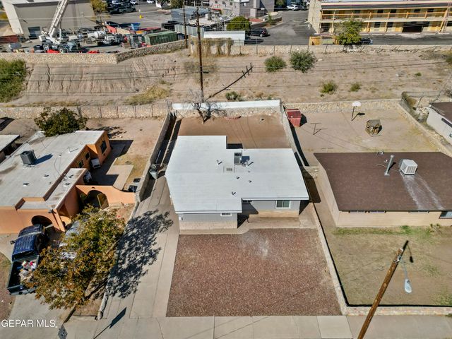 1015 N Clark Drive, El Paso, TX 79905