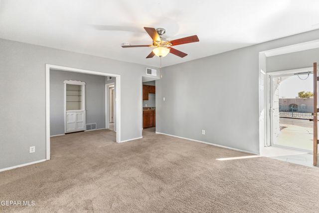 1015 N Clark Drive, El Paso, TX 79905