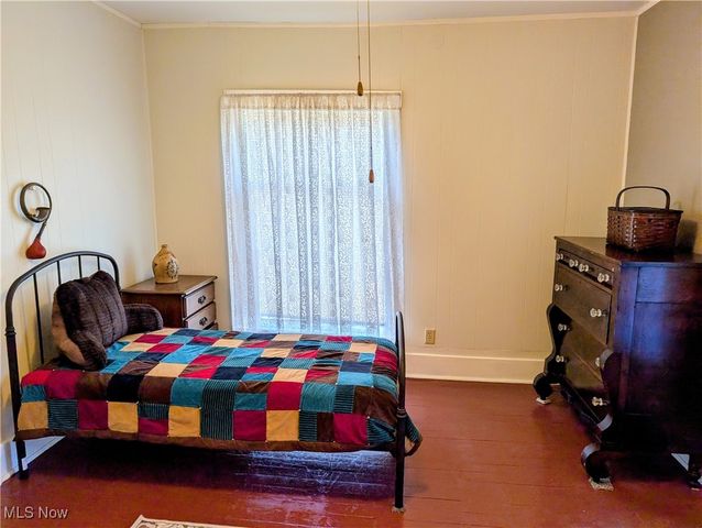 262 N 5th Street, Mcconnelsville, OH 43756