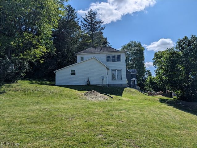 262 N 5th Street, Mcconnelsville, OH 43756