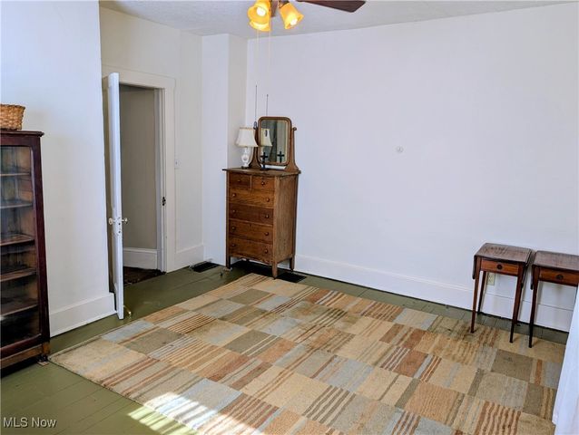 262 N 5th Street, Mcconnelsville, OH 43756