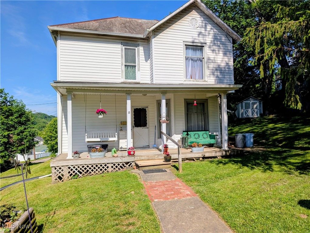 262 N 5th Street, Mcconnelsville, OH 43756