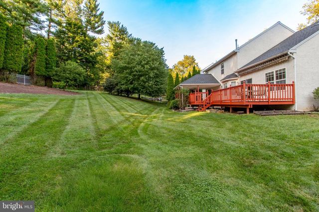 62 STEEPLECHASE DR, Doylestown, PA 18901