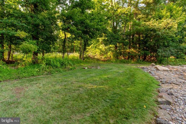 62 STEEPLECHASE DR, Doylestown, PA 18901
