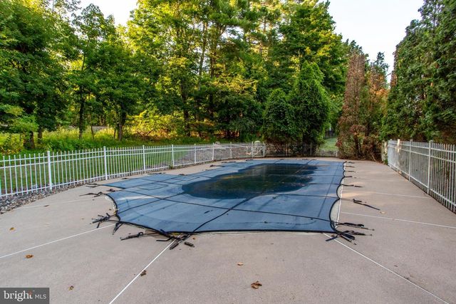 62 STEEPLECHASE DR, Doylestown, PA 18901