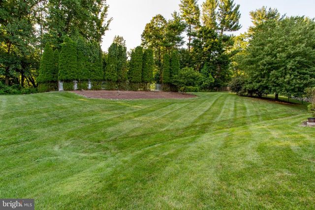 62 STEEPLECHASE DR, Doylestown, PA 18901