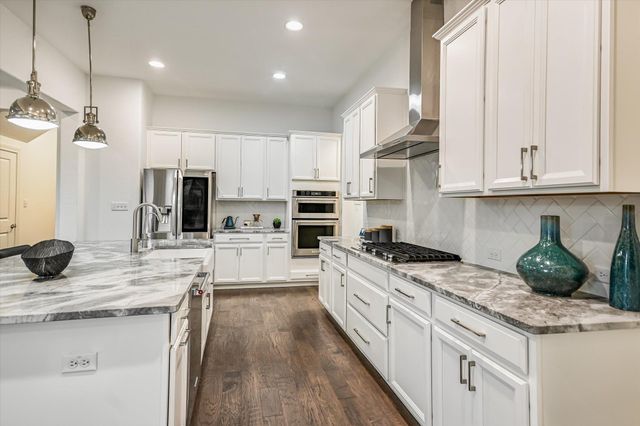 11520 Lake Stone DR 4, Austin, TX 78738