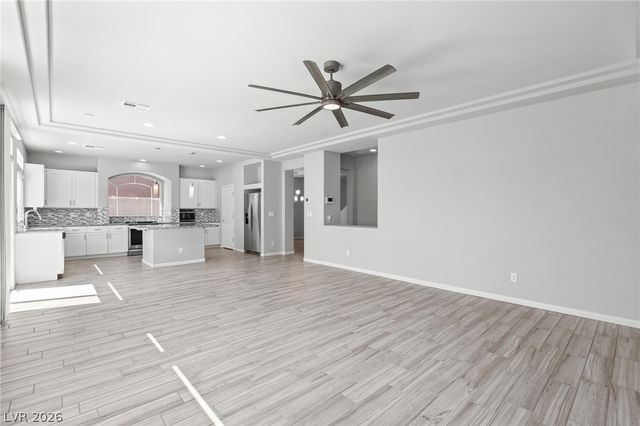 10116 Cascadia Creek Street, Las Vegas, NV 89141
