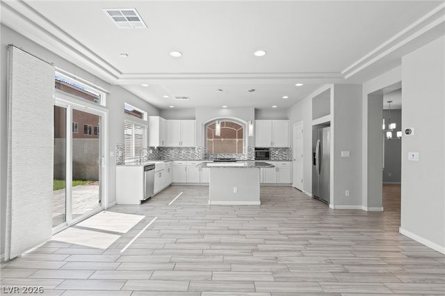 10116 Cascadia Creek Street, Las Vegas, NV 89141