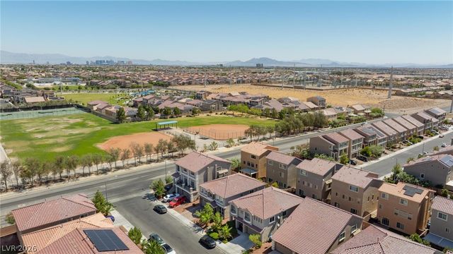 10116 Cascadia Creek Street, Las Vegas, NV 89141