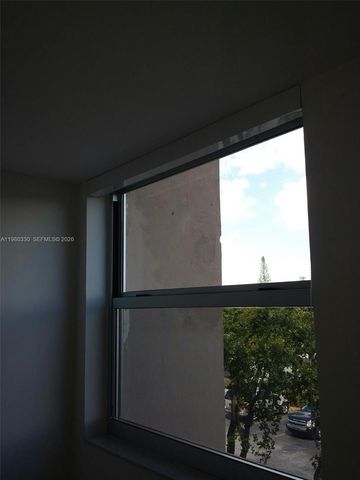 9441 SW 4th St 302, Miami, FL 33174