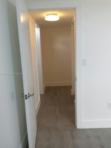 9441 SW 4th St 302, Miami, FL 33174