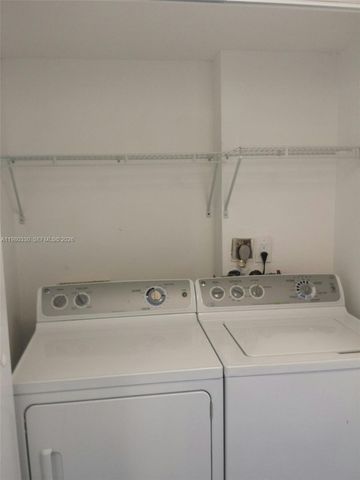 9441 SW 4th St 302, Miami, FL 33174