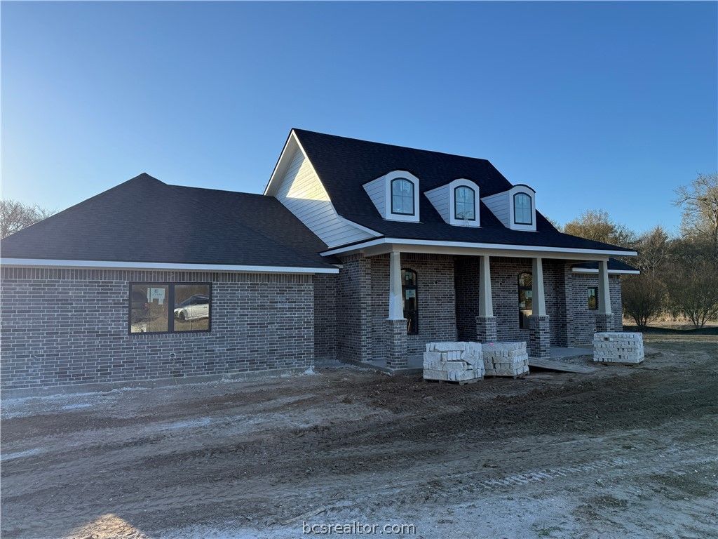 5000 Paulo Court, Bryan, TX 77808