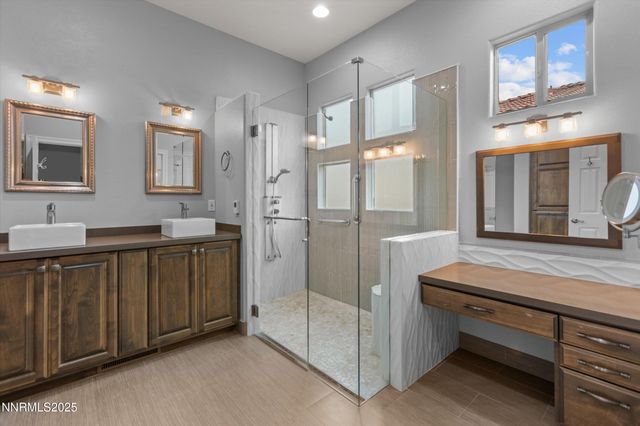 1960 Vicenza Drive, Sparks, NV 89434