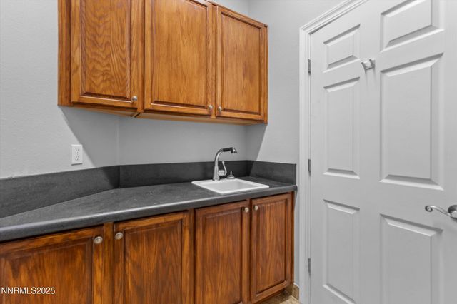 1960 Vicenza Drive, Sparks, NV 89434