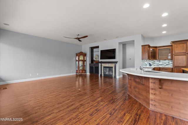 1960 Vicenza Drive, Sparks, NV 89434