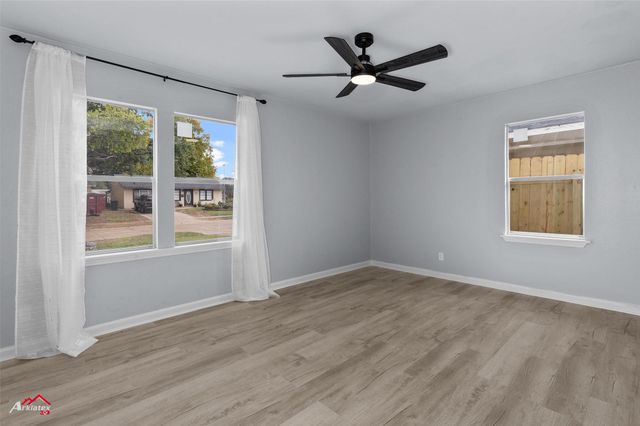 1503 Leslie Street, Bossier City, LA 71111