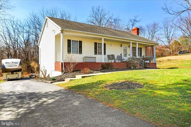 573 LEWIS ST, Front Royal, VA 22630
