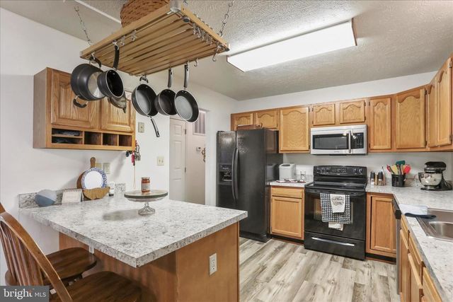 573 LEWIS ST, Front Royal, VA 22630