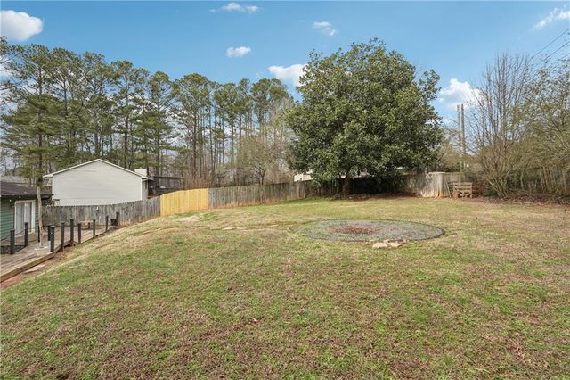 564 Tate Creek NW Court, Acworth, GA 30102