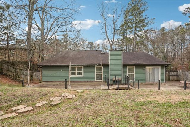 564 Tate Creek NW Court, Acworth, GA 30102