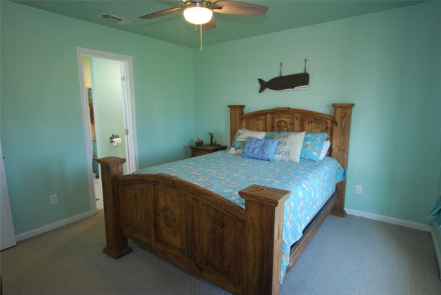 23159 Fresca Street, Galveston, TX 77554