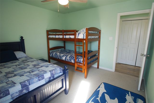 23159 Fresca Street, Galveston, TX 77554