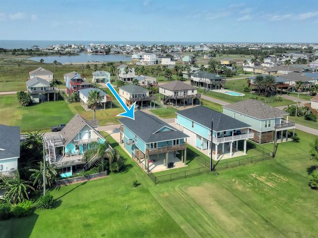 23159 Fresca Street, Galveston, TX 77554