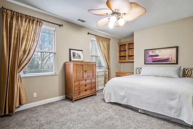 3815 Lakeview Dr, Placerville, CA 95667