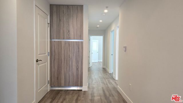 1470 S Canfield Avenue 101, Los Angeles, CA 90035